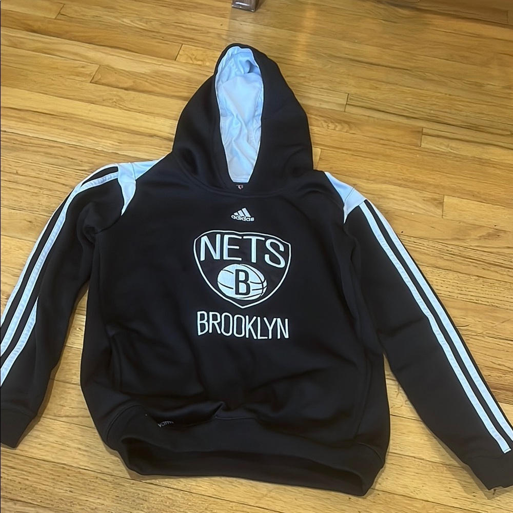 Adidas Nets Black and White Kids Hoodie Size 10/12 - Picture 1 of 5